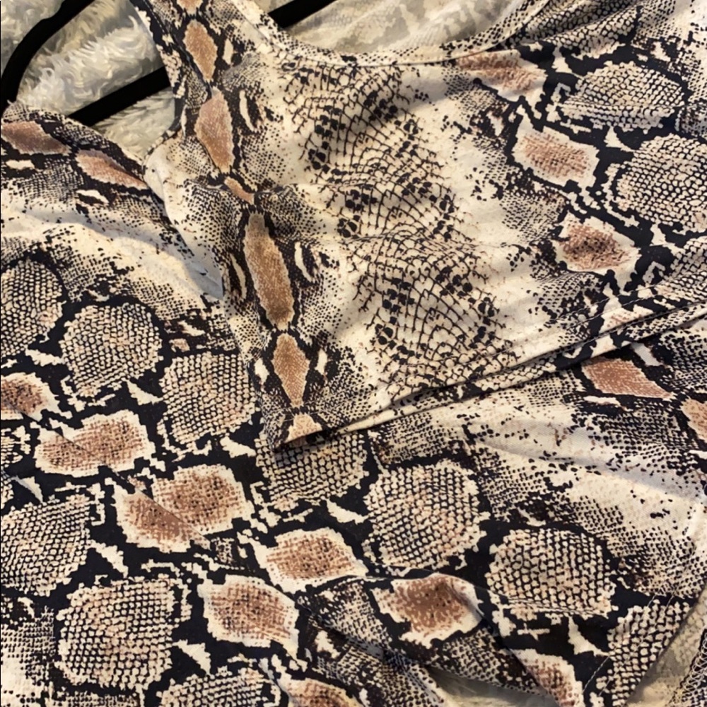 Two-piece Snakeskin print Set